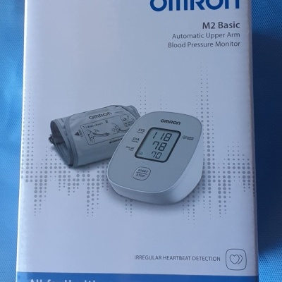 Medidor de tensão arterial Omron M2 novo modelo