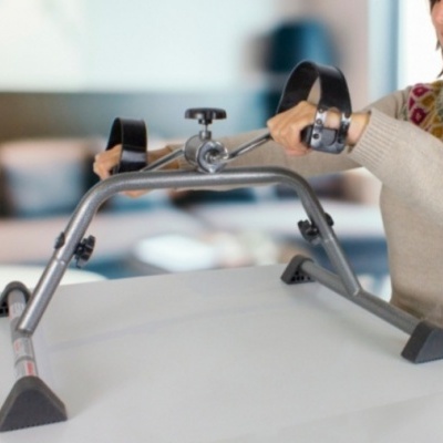 Pedaleira pés e braços