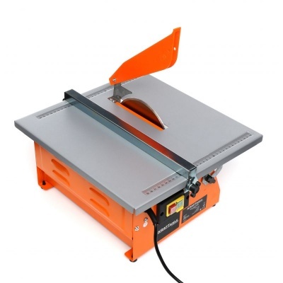 Serra de Mesa de Ladrilho 1800W KD577