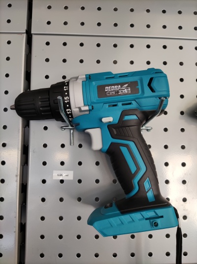 Aparafusadora 18V S/Bateria/Carregador DED7040