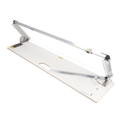 Máquina de corte de isopor 252W, máx. comprimento de corte 1340 mm