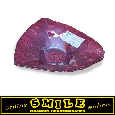 Prato decorativo em vidro vermelho 16,5cm- Triangular