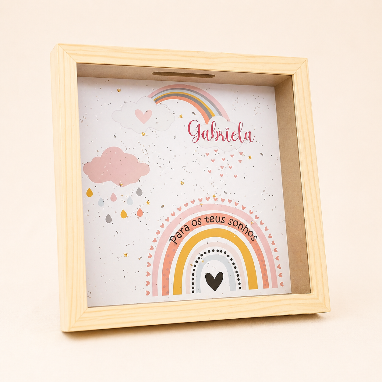 Quadro Mealheiro Personalizado Arco-Íris – Para os teus sonhos ✨🌈 Quadro Mealheiro Personalizado Arco-Íris – Para os teus sonhos ✨🌈