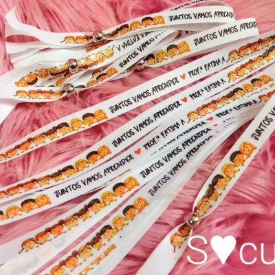 Pulseiras em tecido crianças