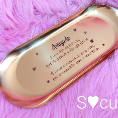 Base porta-joias retangular