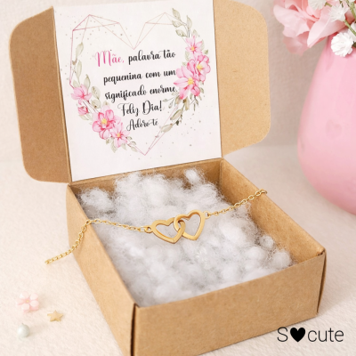 Colar com Corações Entrelaçados – Presente Delicado e Personalizado