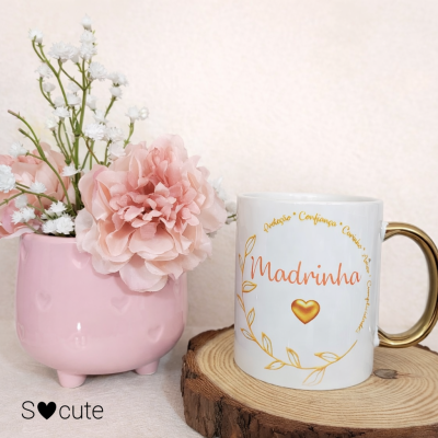 Caneca Madrinha com Asa Dourada – Presente Especial com Mensagem