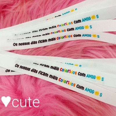 Pulseiras em tecido - lembrança aniversário