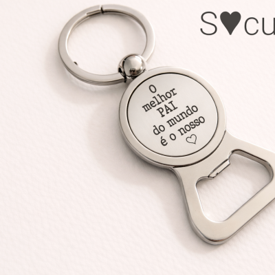 Porta-Chaves Abre-Garrafas Personalizado – “O melhor PAI do mundo é o nosso”