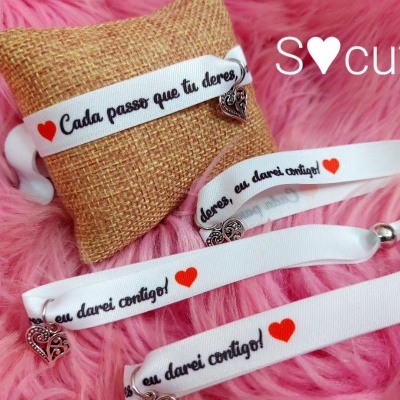 Pulseira tecido "Cada paço que tu deres eu darei contigo"