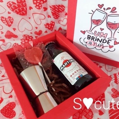 Box Love BL3 "Um brinde a nós"