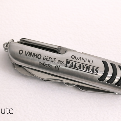 Canivete Multiusos Personalizado – Para Amantes de Vinho