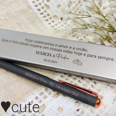 Conjunto caneta e caixinha