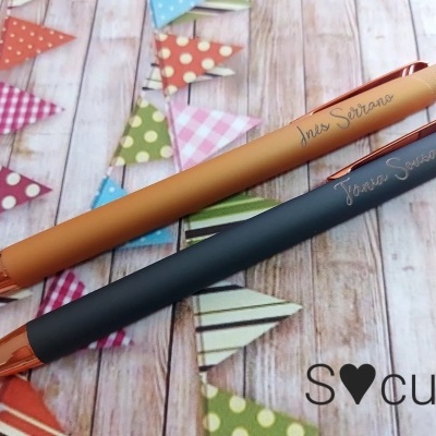Canetas com nome
