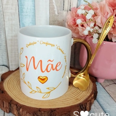 Conjunto caneca MÃE + colher dourada
