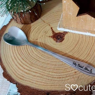 Colheres coração gravadas natalícias