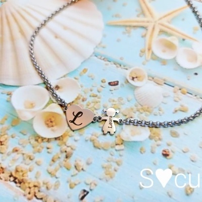 Colar inicial em coração