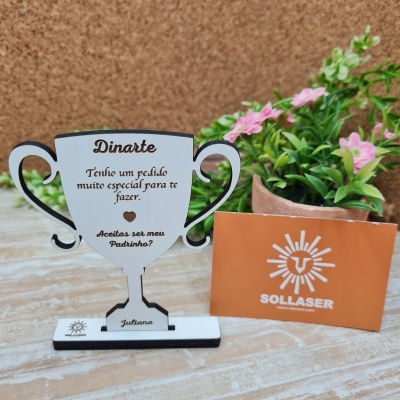 Caixa com pedido especial e personalizado...