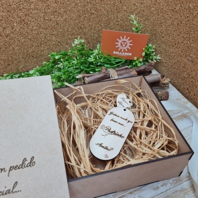 Pedido de Padrinho e porta-chaves