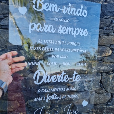 Placa de boas vindas em acrílico transparente...