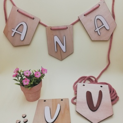 Bandeiras com o nome