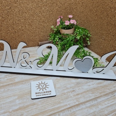 Letras iniciais para mesa do bolo