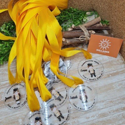 Medalhas em acrílico