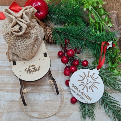 Trenó com saco do Pai Natal