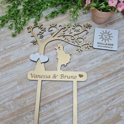 Topo de bolo: "Árvore dos noivos"