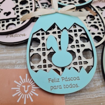 Pendente Ovo rendilhado com casca por fora