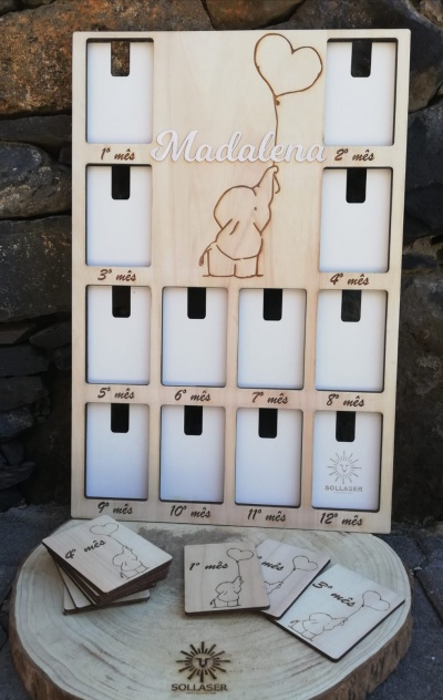 Moldura Bebé - 12 meses + Kit de placas Temáticas