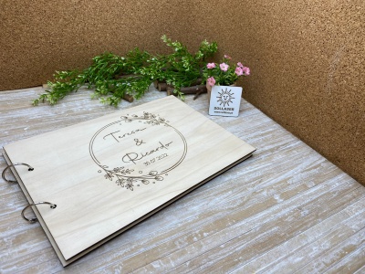 Livro de Honra- Iniciais dos noivos