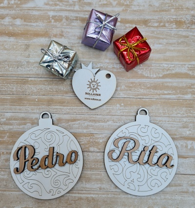 Bolas desenhadas com Nomes