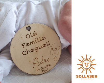 Placa de Apresentação à Família