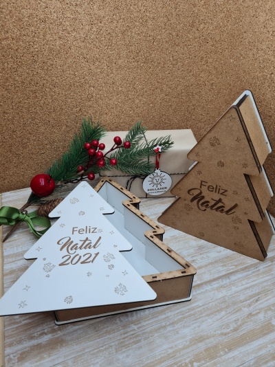 Caixa Árvore de Natal em mdf cru ou branco Caixa Árvore de Natal em mdf cru ou branco