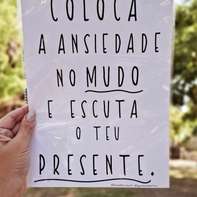 Print Escuta o teu presente.