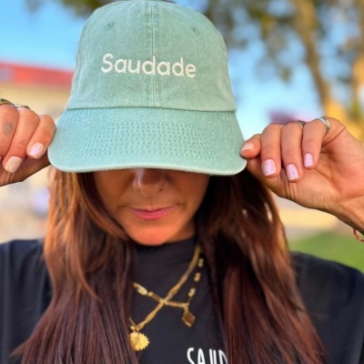 Boné Saudade