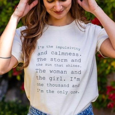 T-shirt Woman Poem