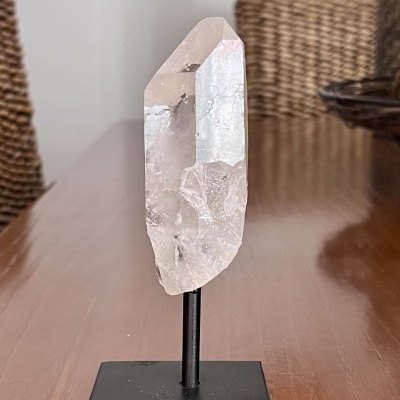 Quartzo Branco com Suporte - Ilumine o Seu Espaço