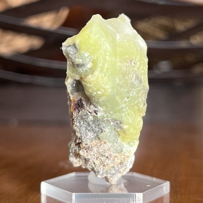 Calcita Amarela em Matriz – Sardenha, Itália