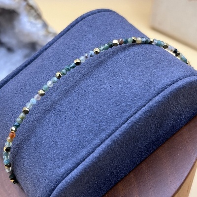 Pulseira Elegante de Ágata Indiana e Hematita - Estilo e Energia