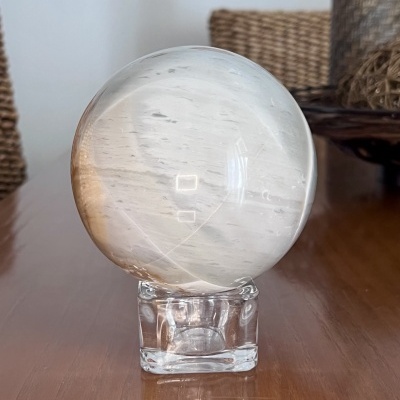 Esfera de Ágata Natural de Madagáscar – 1449 g (100 mm)