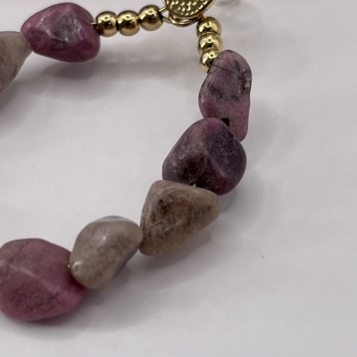 Brincos em Aço Inoxidável com Lascas de Pedra Natural Rosa Velho - Leves e Elegantes