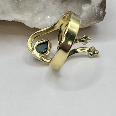 Anel Ajustável em Bronze com Aquamarine - Elegância e Serenidade