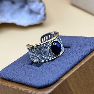 Anel Oriental em Prata 925 com Opala Preta - Sofisticação e Estilo Arrojado