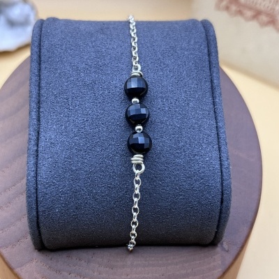 Pulseira em Prata 925 com Pedra Natural de Ônix – Proteção e Estabilidade