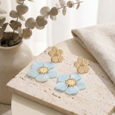 Brincos Flor de Luz – Aço Inoxidável