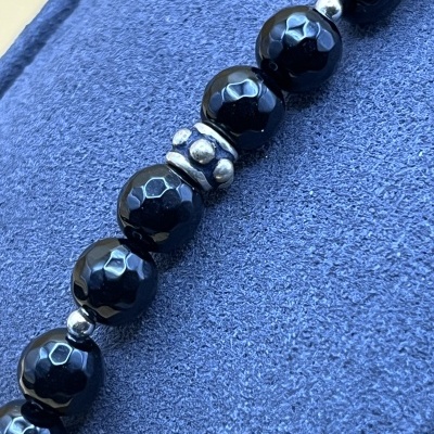 Pulseira em Prata 925 com Ônix Natural - Proteção, Força e Elegância Artesanal