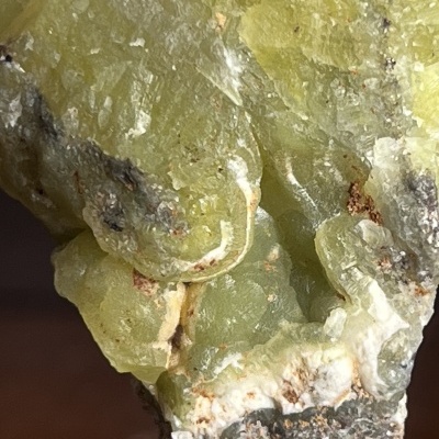 Calcita Amarela em Matriz – Sardenha, Itália