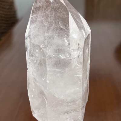 Quartzo Branco com Suporte - Ilumine o Seu Espaço